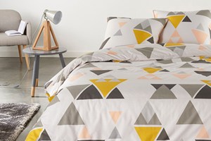 Hilora Triangle Print Cotton Duvet Cover